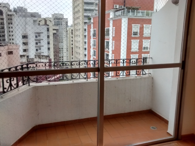 Studio à venda Alto de Pinheiros com 26m² e 1 quarto por R$ 500.000 - 1040539195-sacada guararapes.jpg